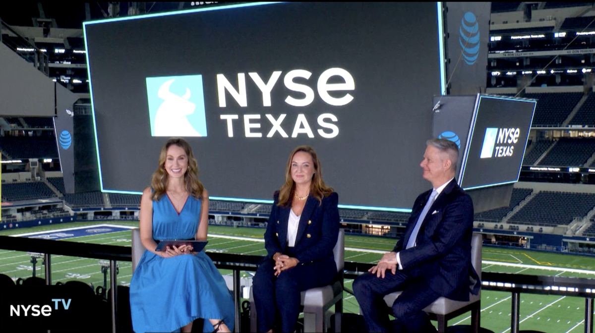 Amanda Coussens and Mark Hood of P10 interviewing at NYSE Texas